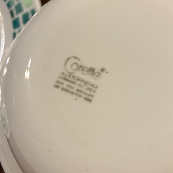 Corelle Set 4 Pieces - Picture 6 of 7